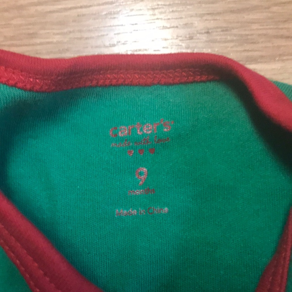 NWOT Carter’s  Baby’s First Christmas 🎄 Onesie - Picture 2 of 3